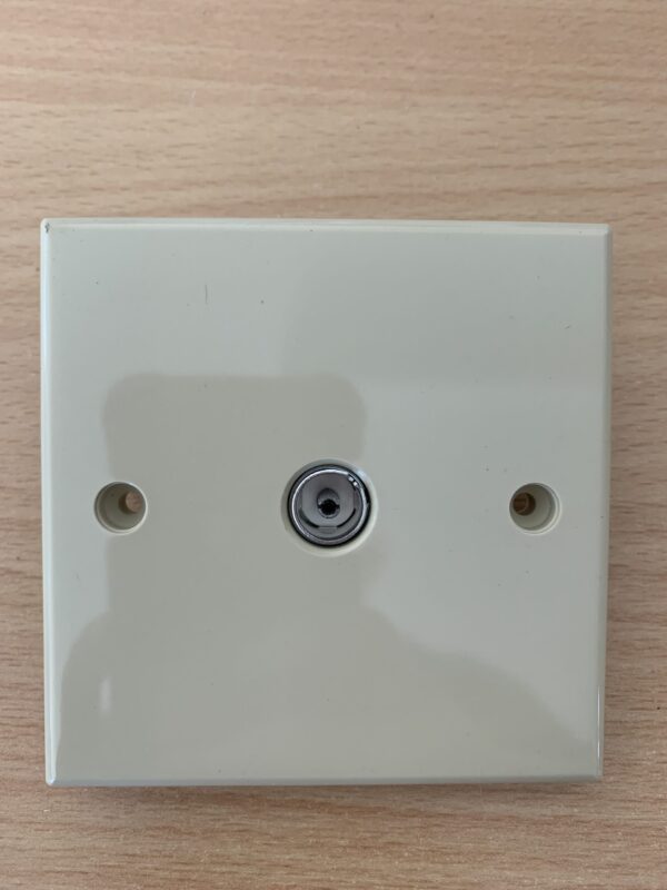 Secondhand Clipsal Style Coax Socket